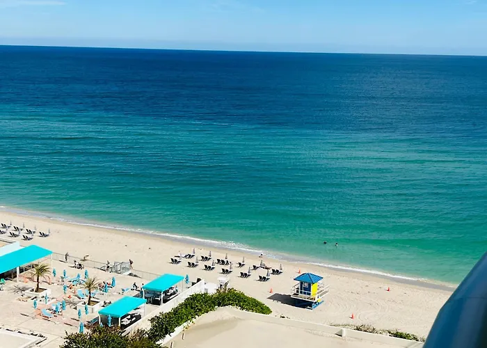 The Tides On Miami Hollywood